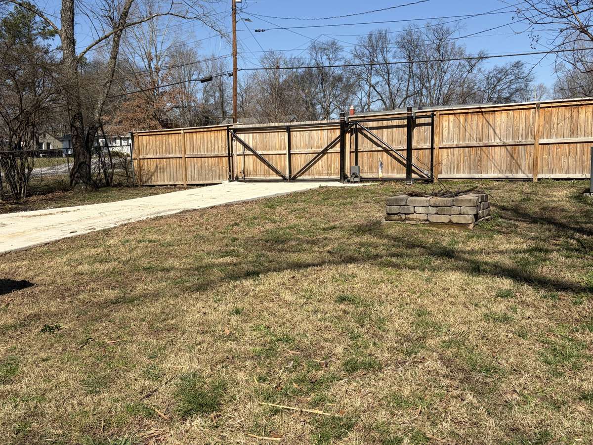 Custom electric gate with keypad and remote access