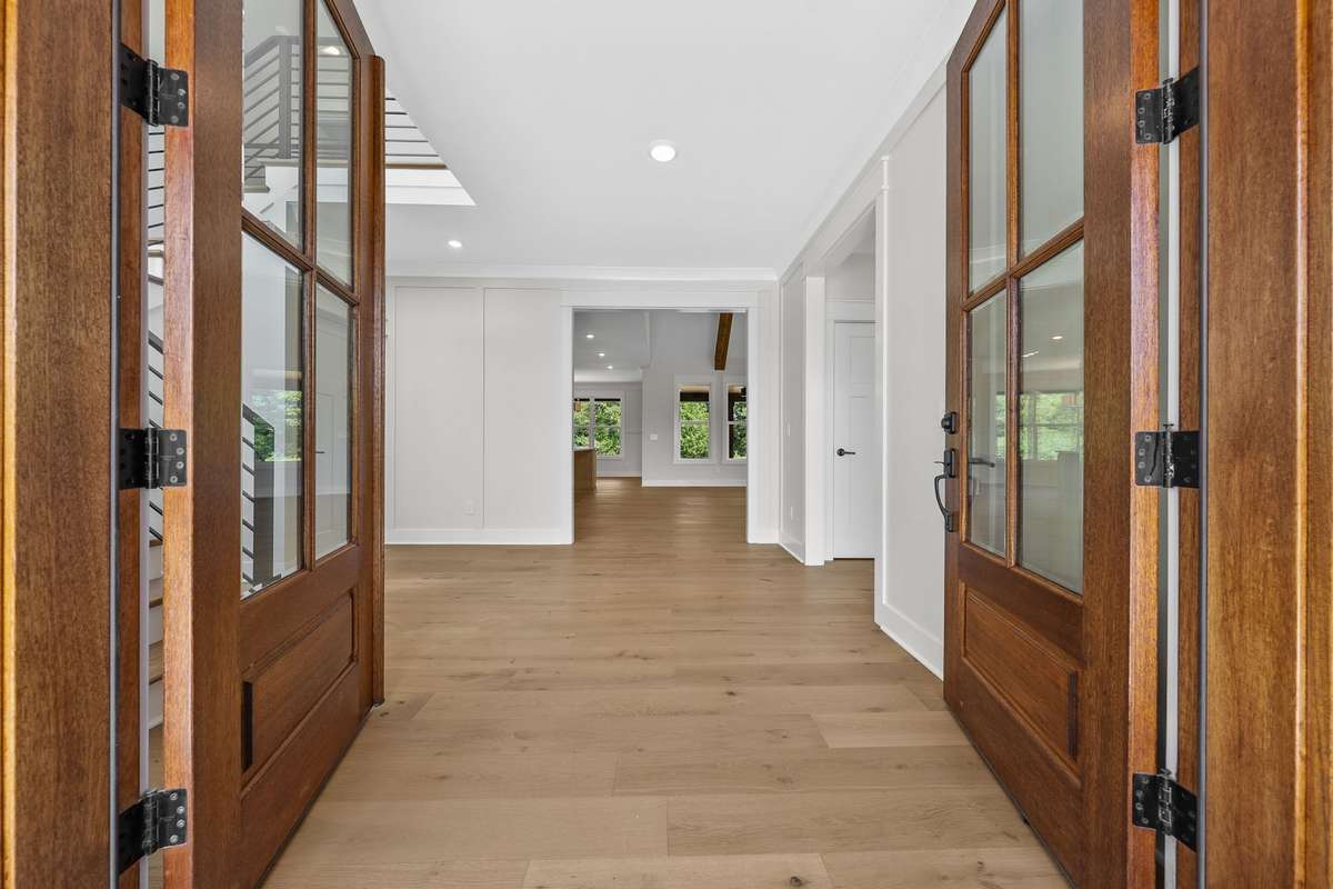 ***PHOTOS OF A SIMILAR BUILD WITH THE SAME FLOOR PLAN***