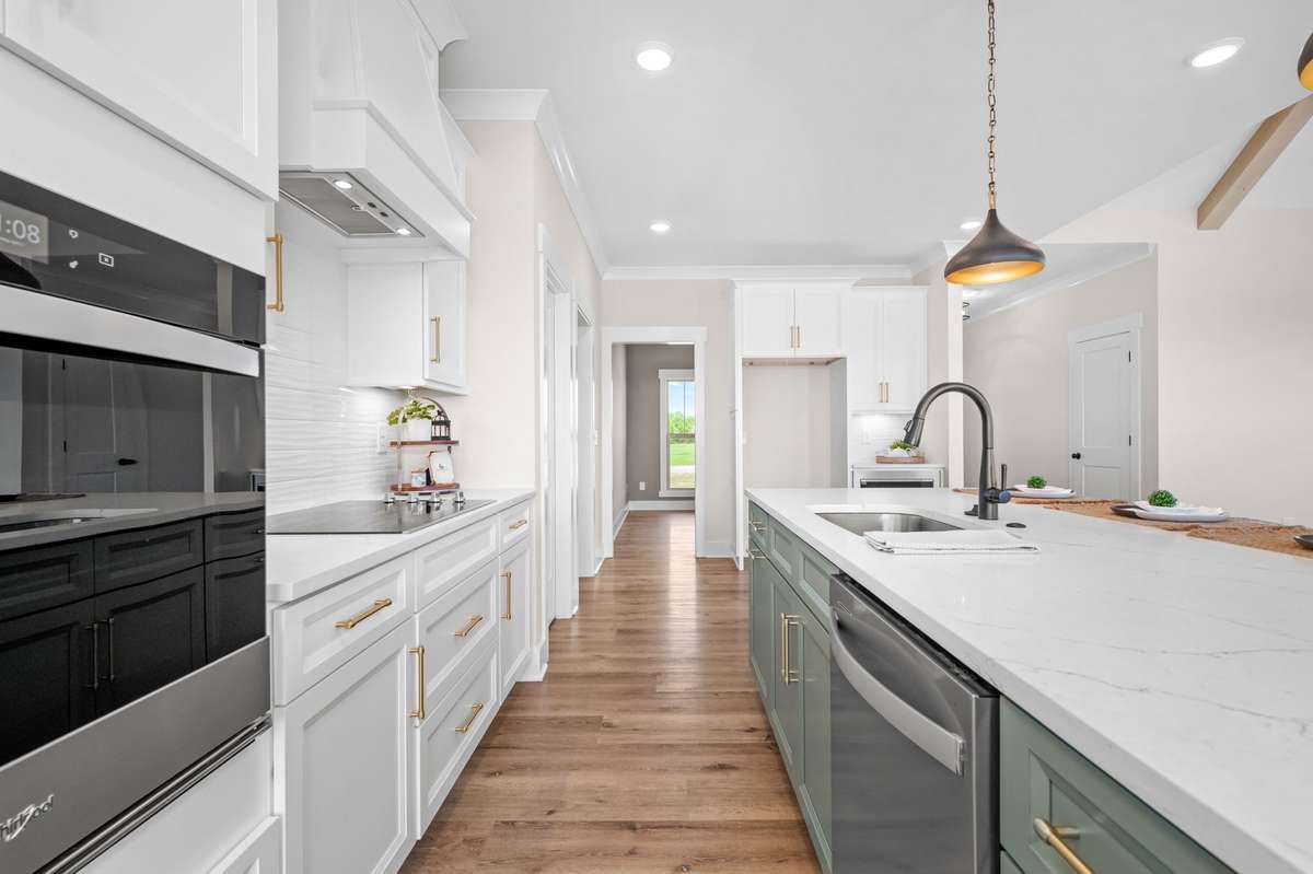 Built-in appliances and beautiful quartz counters!