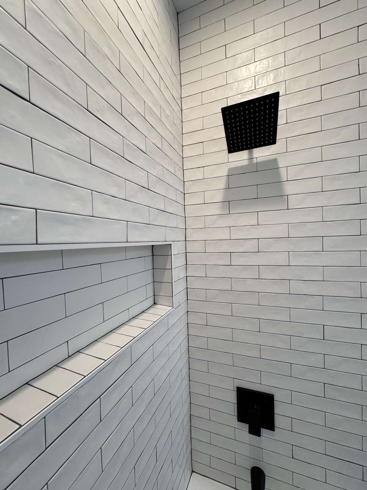 Upstairs guest shower tub combo
