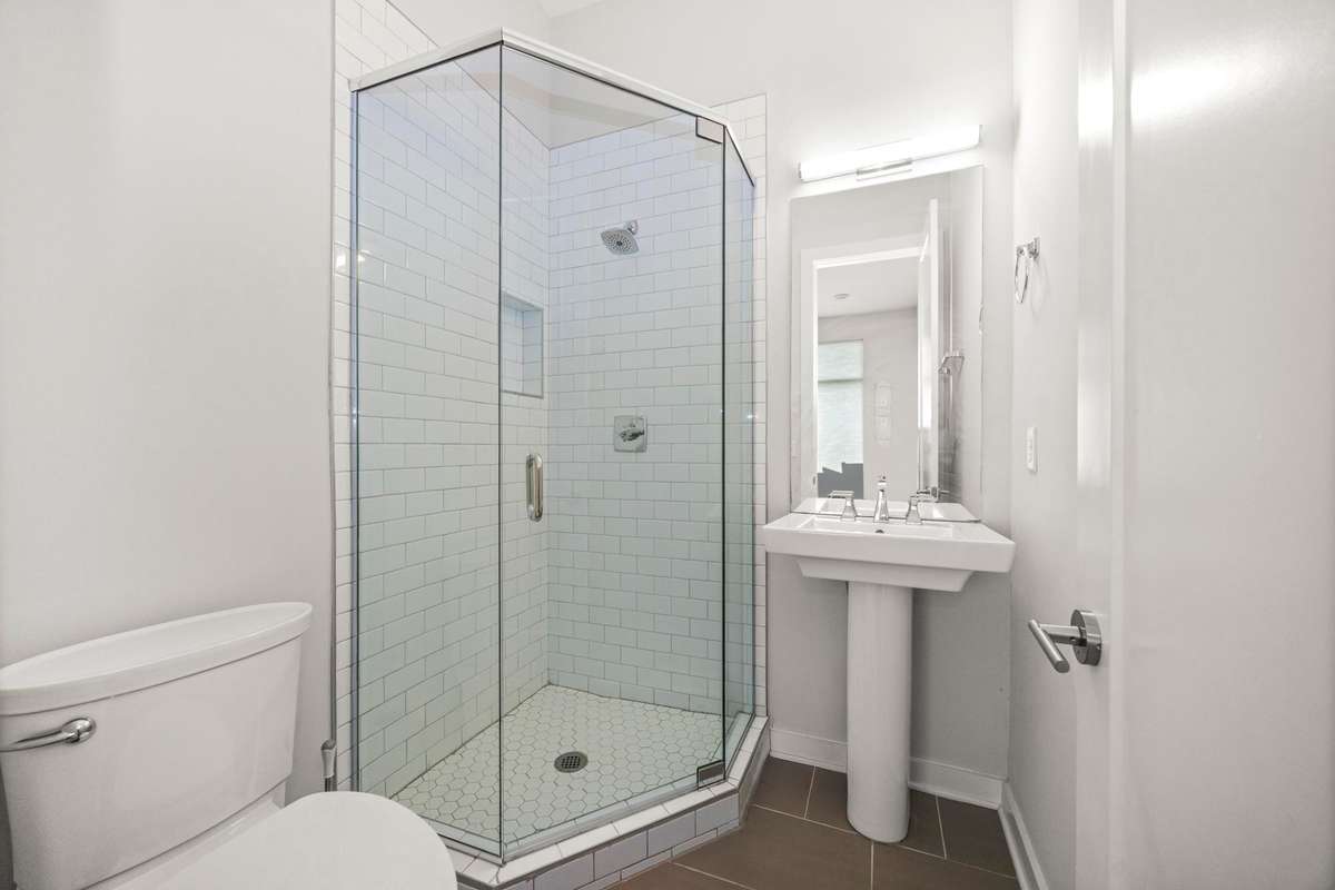 bedroom #1 bathroom