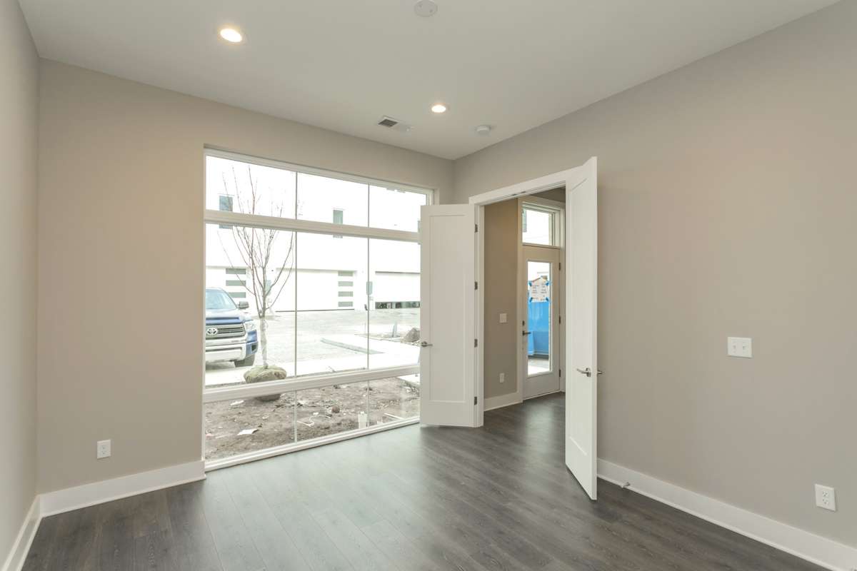 office/bedroom