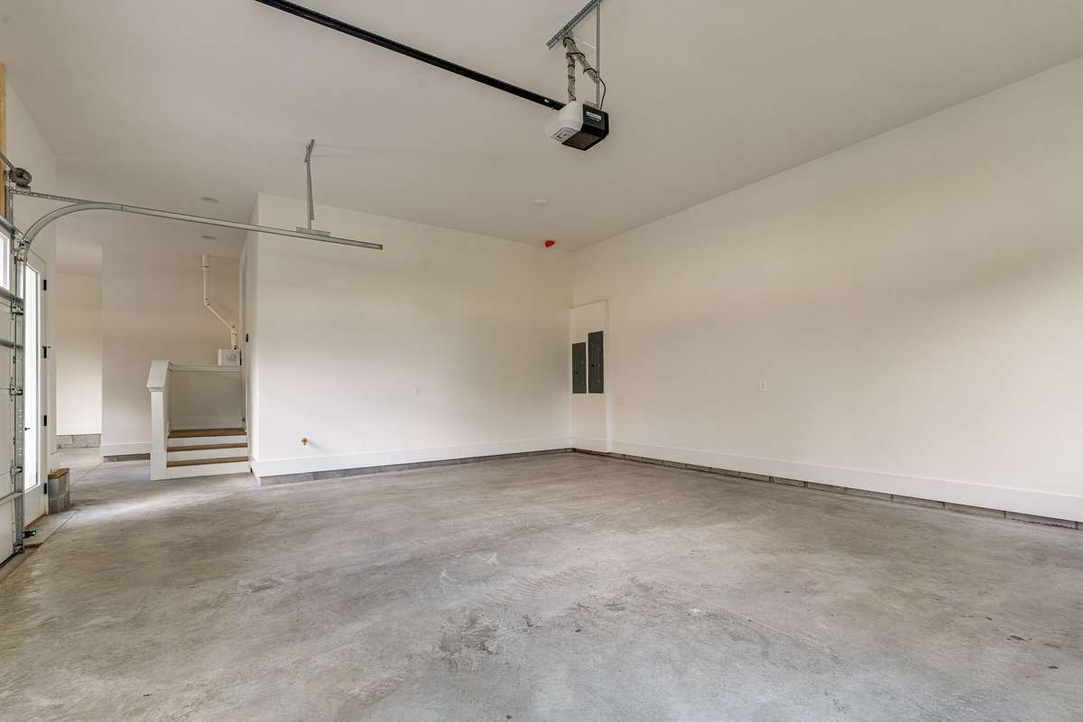 PICTURES ARE OF ANOTHER HOME AND ARE FOR REPRESENTATION ONLY. FLOOR PLAN, SELECTIONS, FINISHES AND FEATURES MAY VARY.
