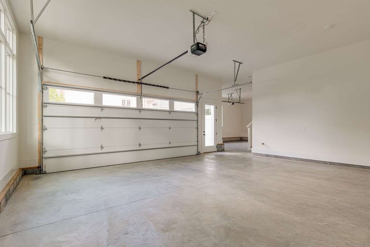 PICTURES ARE OF ANOTHER HOME AND ARE FOR REPRESENTATION ONLY. FLOOR PLAN, SELECTIONS, FINISHES AND FEATURES MAY VARY.