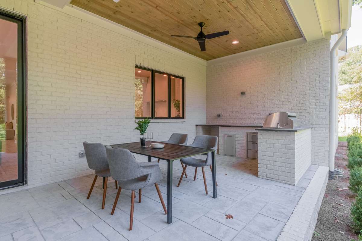 PICTURES ARE OF ANOTHER HOME AND ARE FOR REPRESENTATION ONLY. FLOOR PLAN, SELECTIONS, FINISHES AND FEATURES MAY VARY.