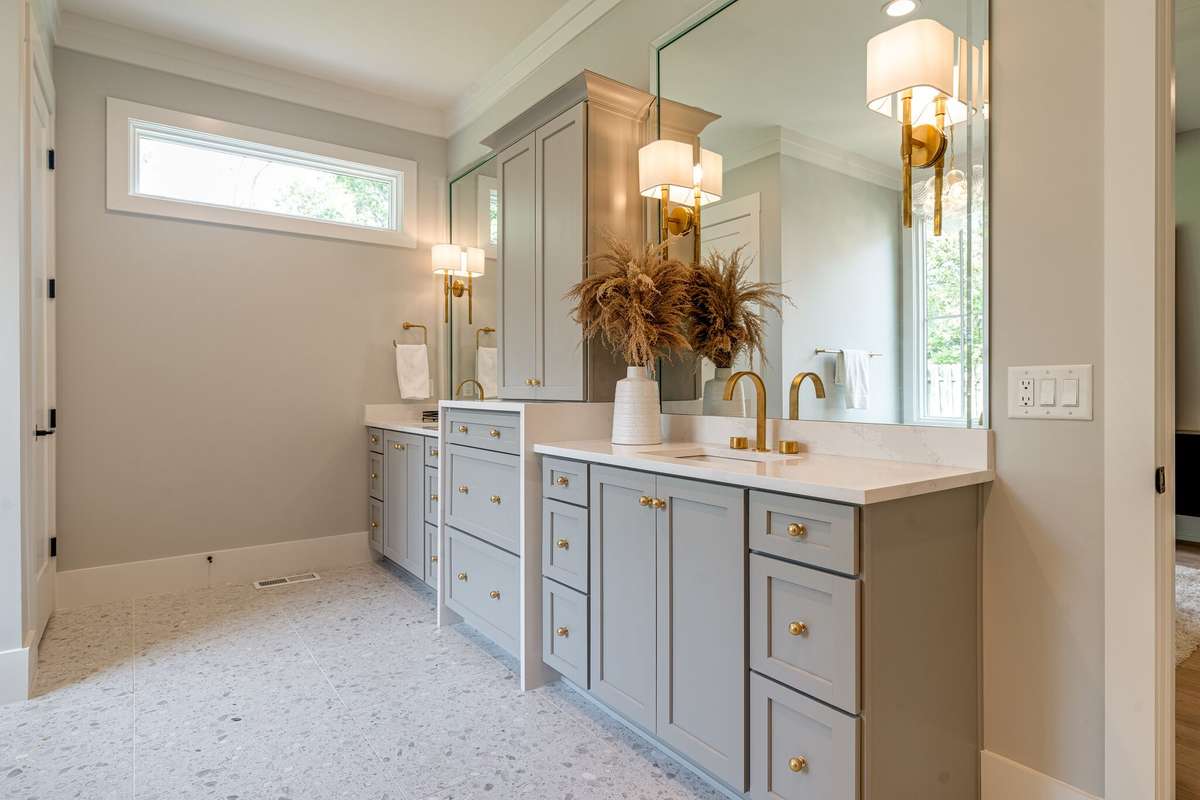 PICTURES ARE OF ANOTHER HOME AND ARE FOR REPRESENTATION ONLY. FLOOR PLAN, SELECTIONS, FINISHES AND FEATURES MAY VARY.