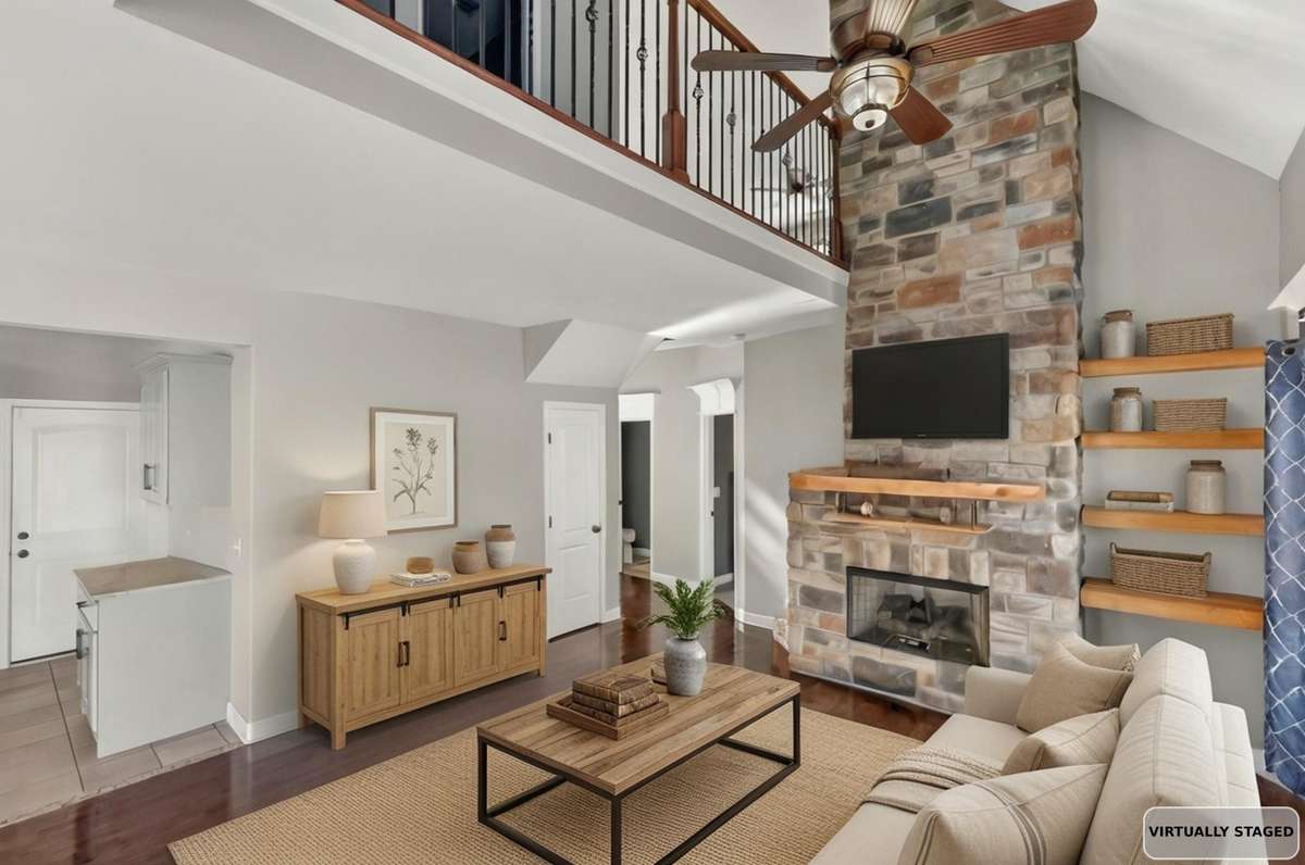 Virtual Staging (Home is vacant)