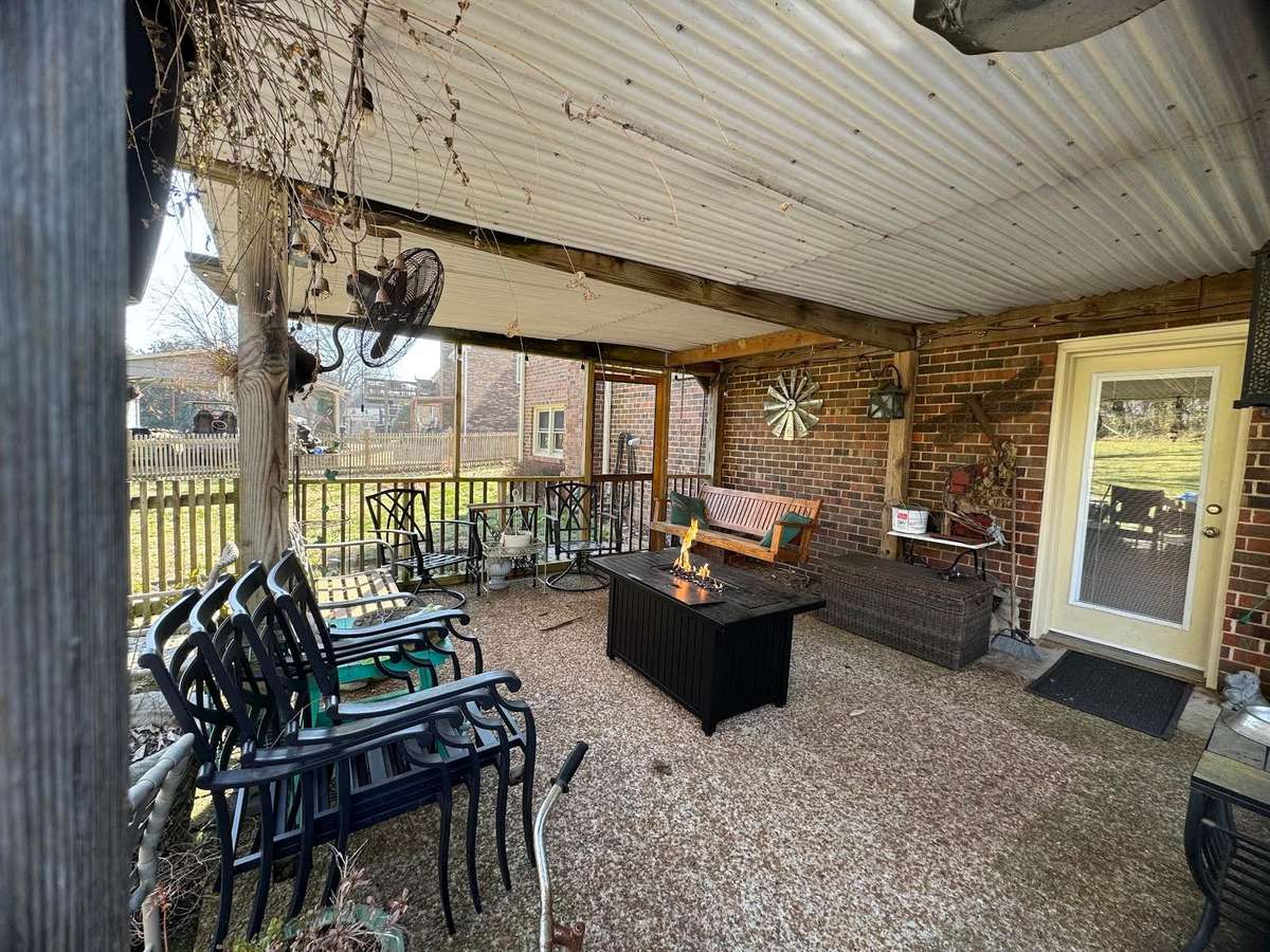 AWESOME COVERED AREA OUTSIDE BASEMENT