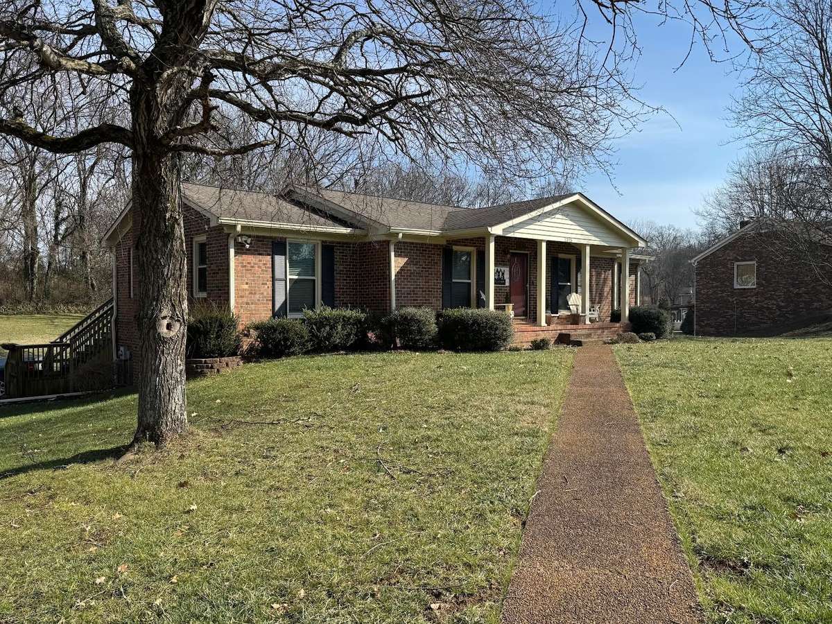 PROVEN TO BE A WONDERFUL FAMILY HOME IN A FANTASTIC AREA OF COLUMBIA!!