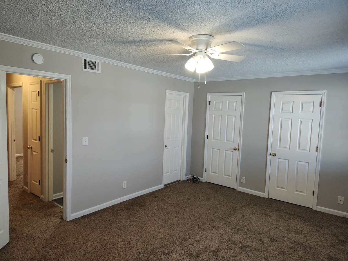 Upstairs primary bedroom (2 of 2)