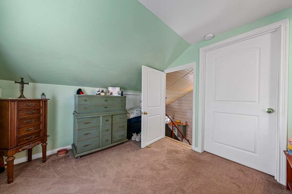 Upstairs Bedroom #3.