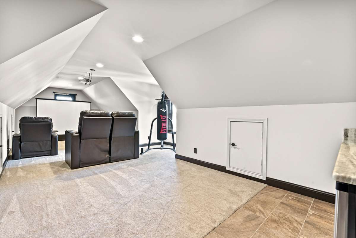 Bonus Room