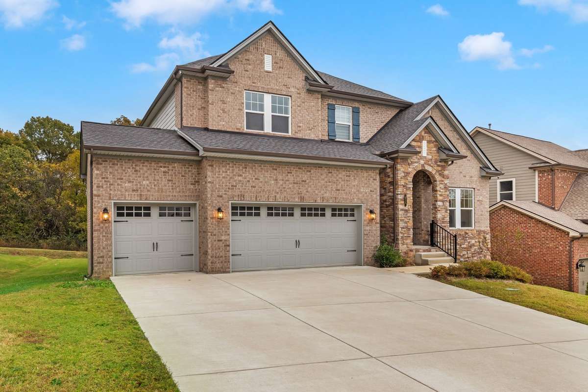 3 Driveways for 3-Car-Garage