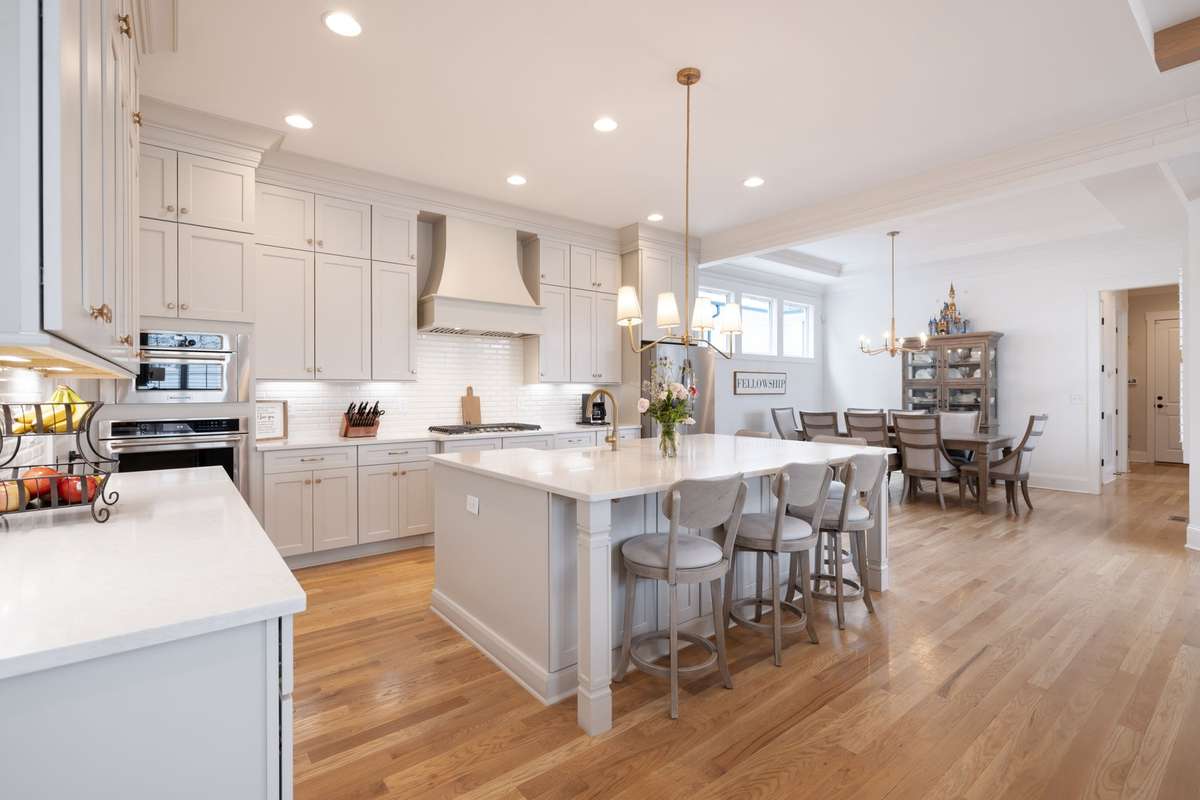 The center kitchen island is an absolute entertainer's dream. Space for 6 stool seats, large area for prepping and serving.