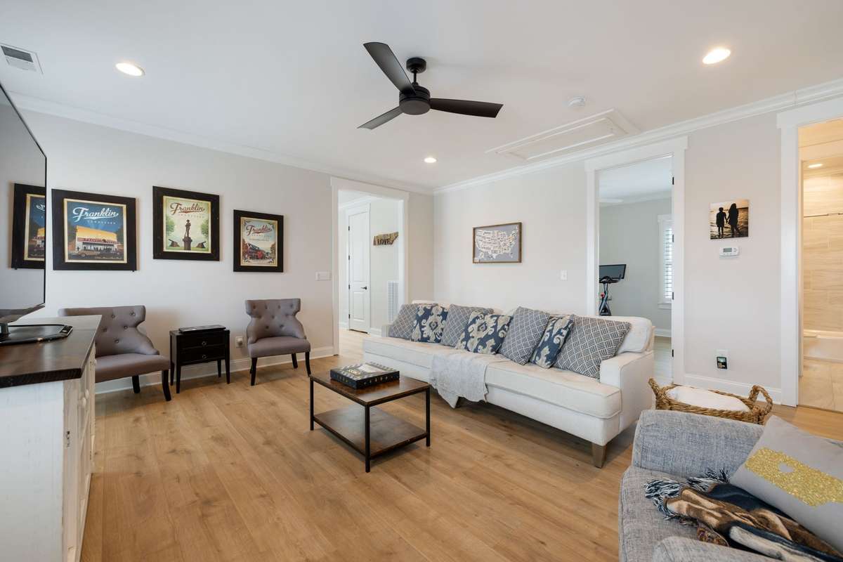 Bonus room.