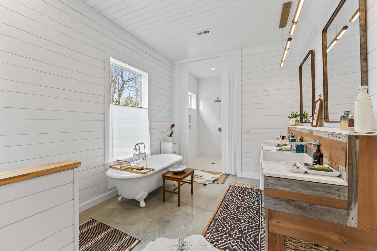 Master bath