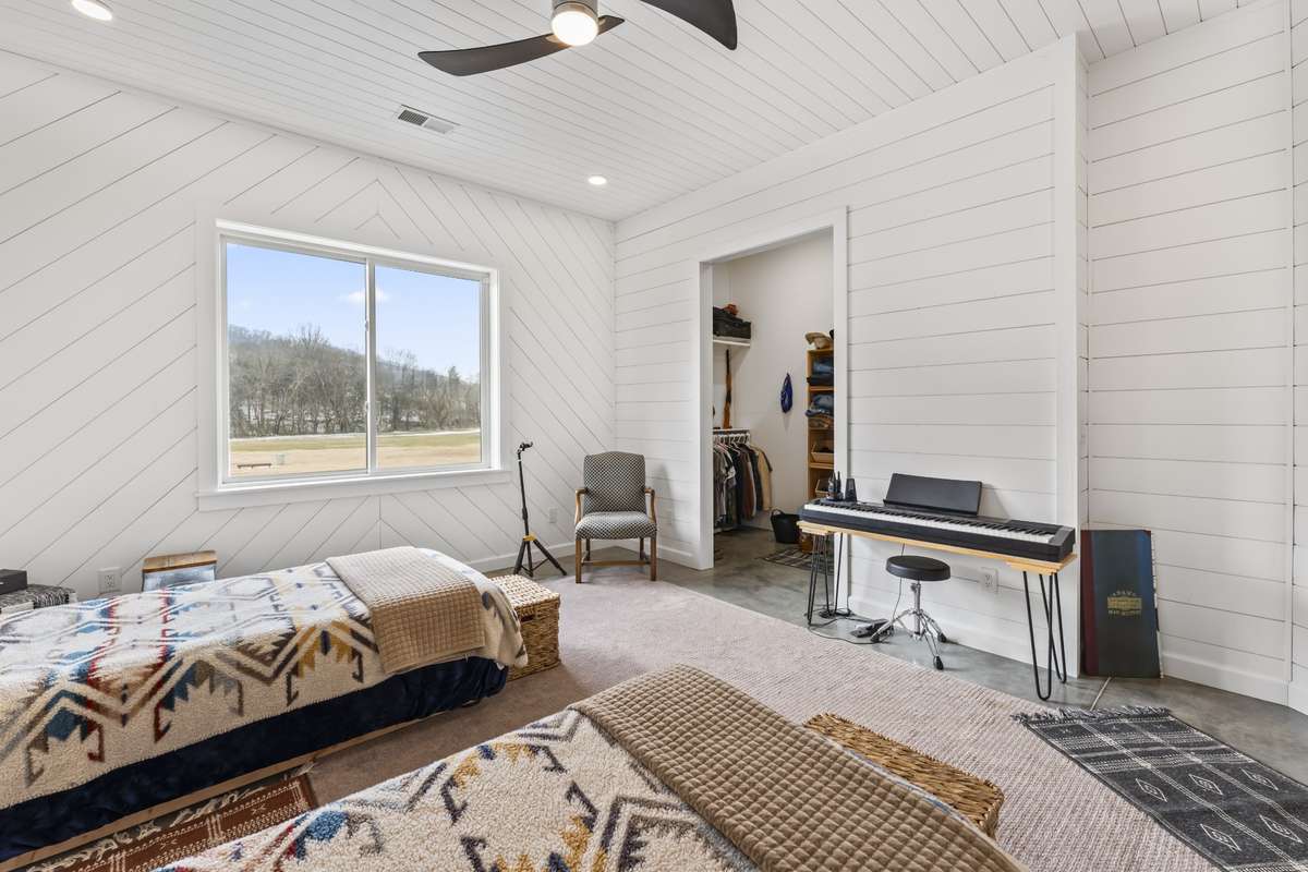 Bedroom #2