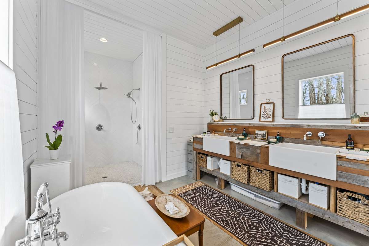 Master bath
