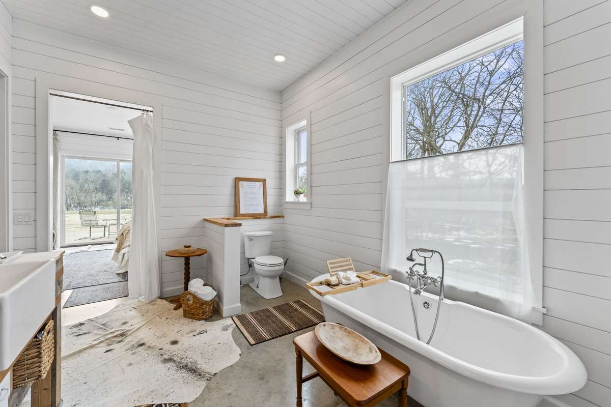 Master bath