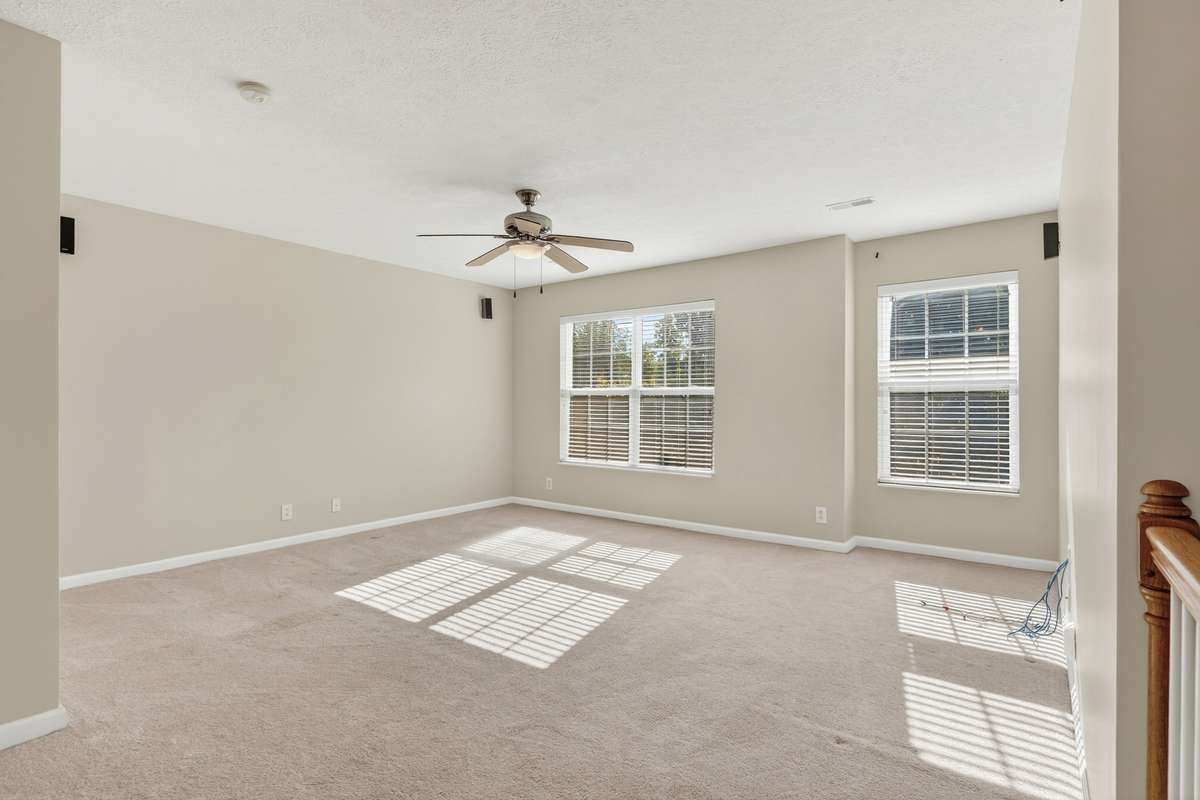 Another view of the bonus room. . . lots of light and overlooks cul-de-sac across the street