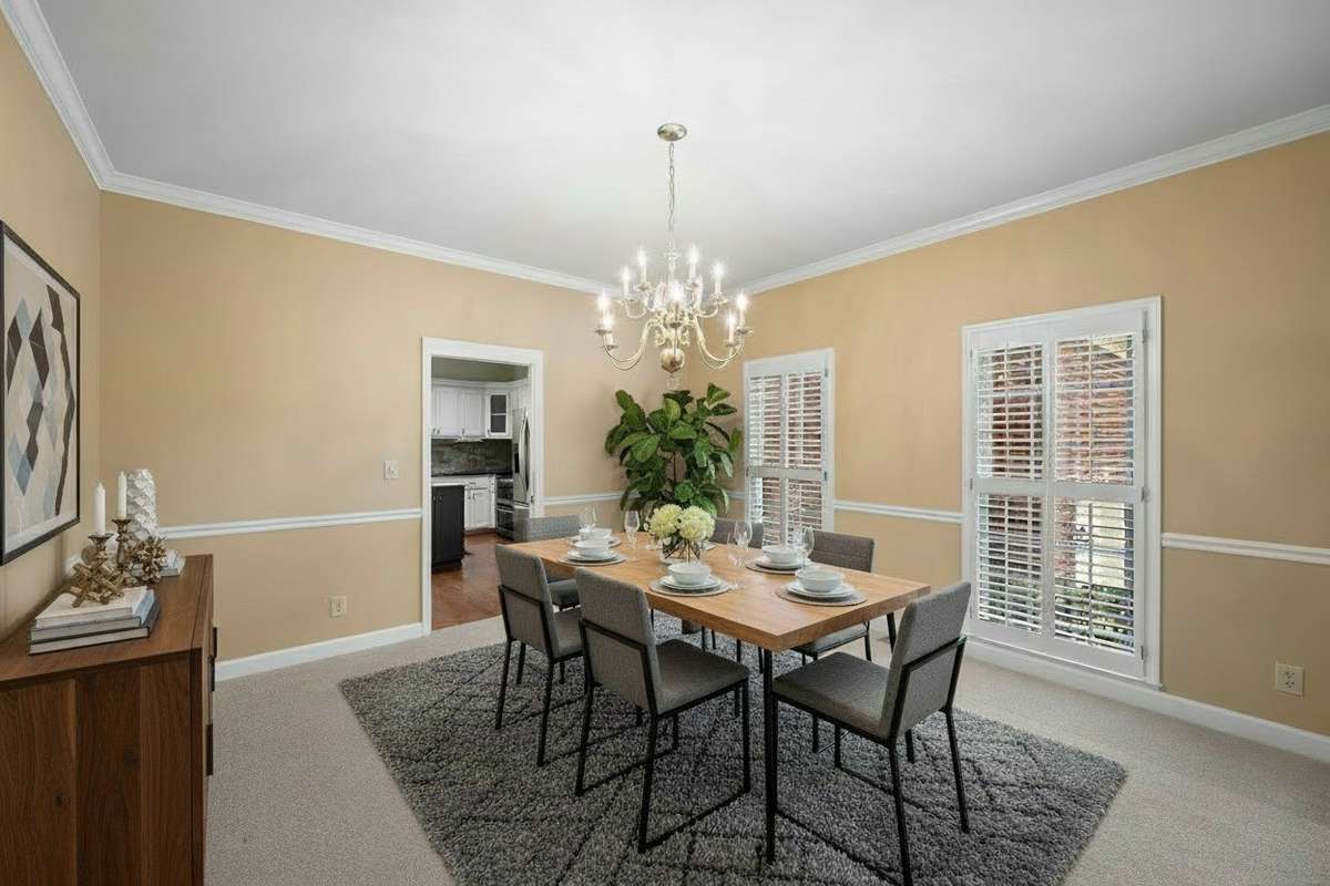 Dining Room Virtually Staged