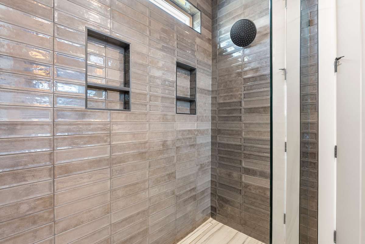 Primary En Suite