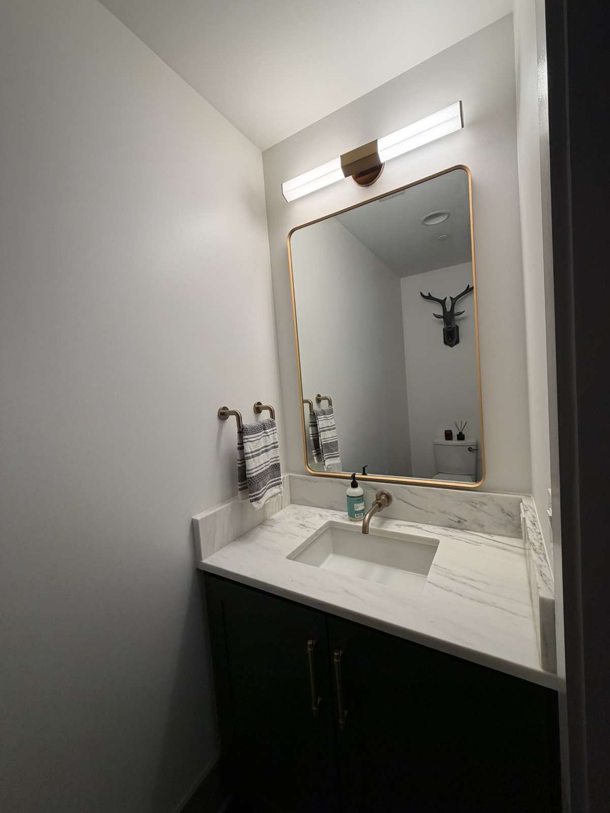 1/2 bath