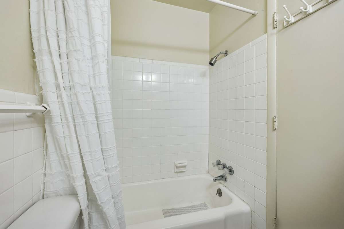 Shower and tub