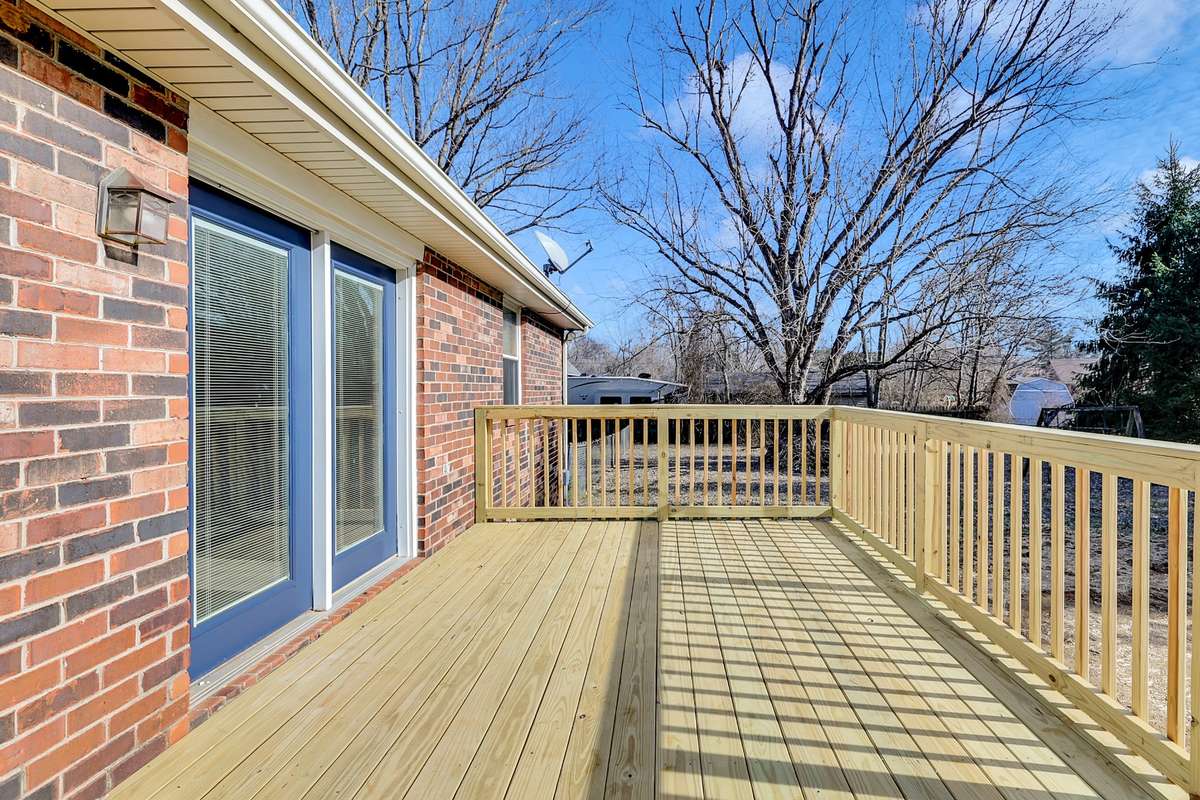 Large Deck