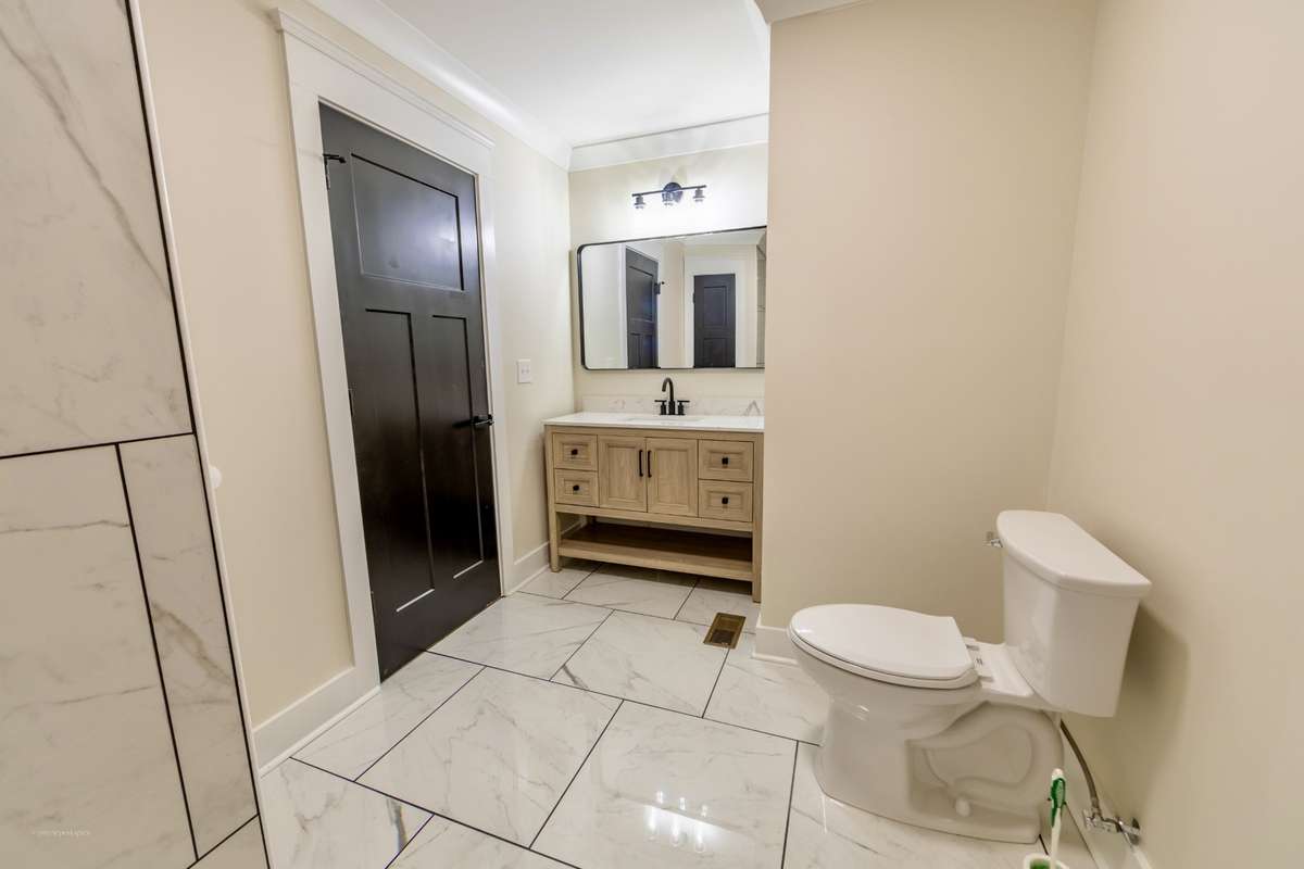 Full bathroom