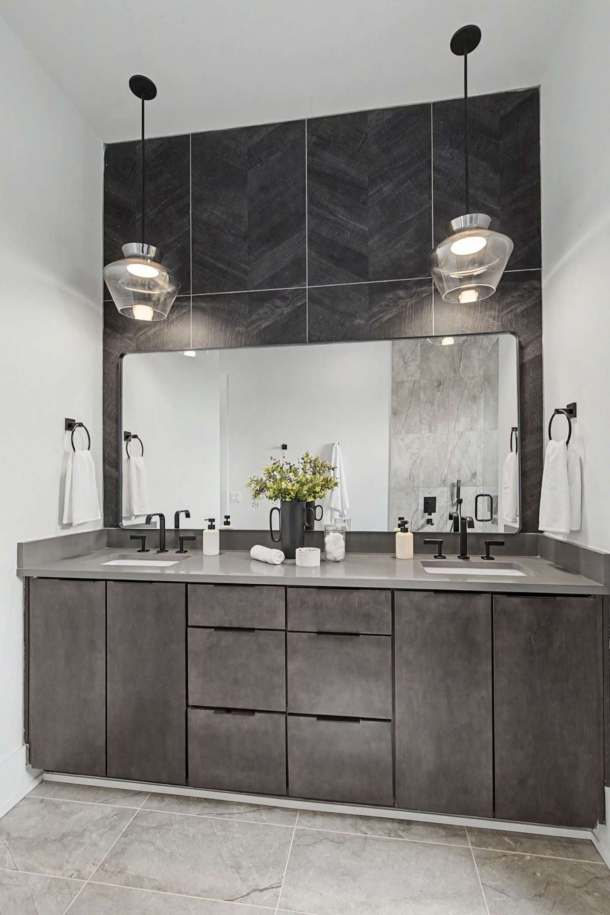 Primary bath vanity.