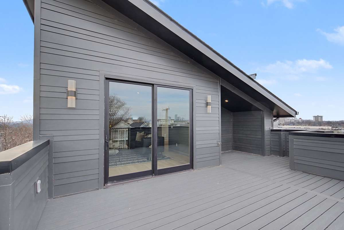 Third floor deck off the bonus room.  Spectacular views!
