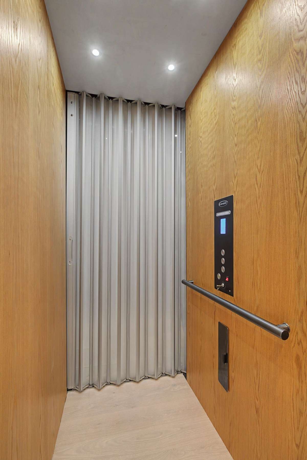 3 stop elevator!