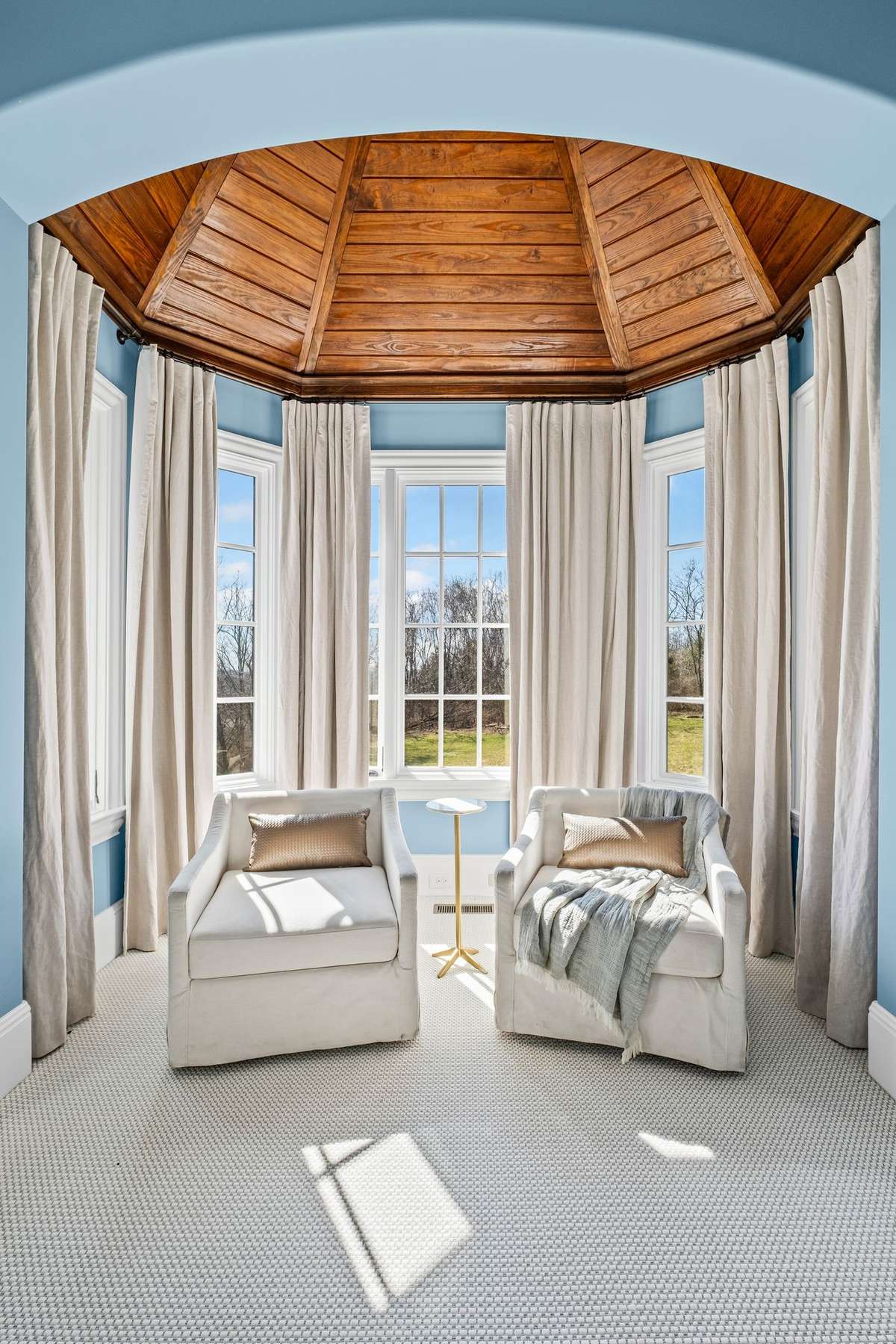 Perfect for unwinding in total comfort.