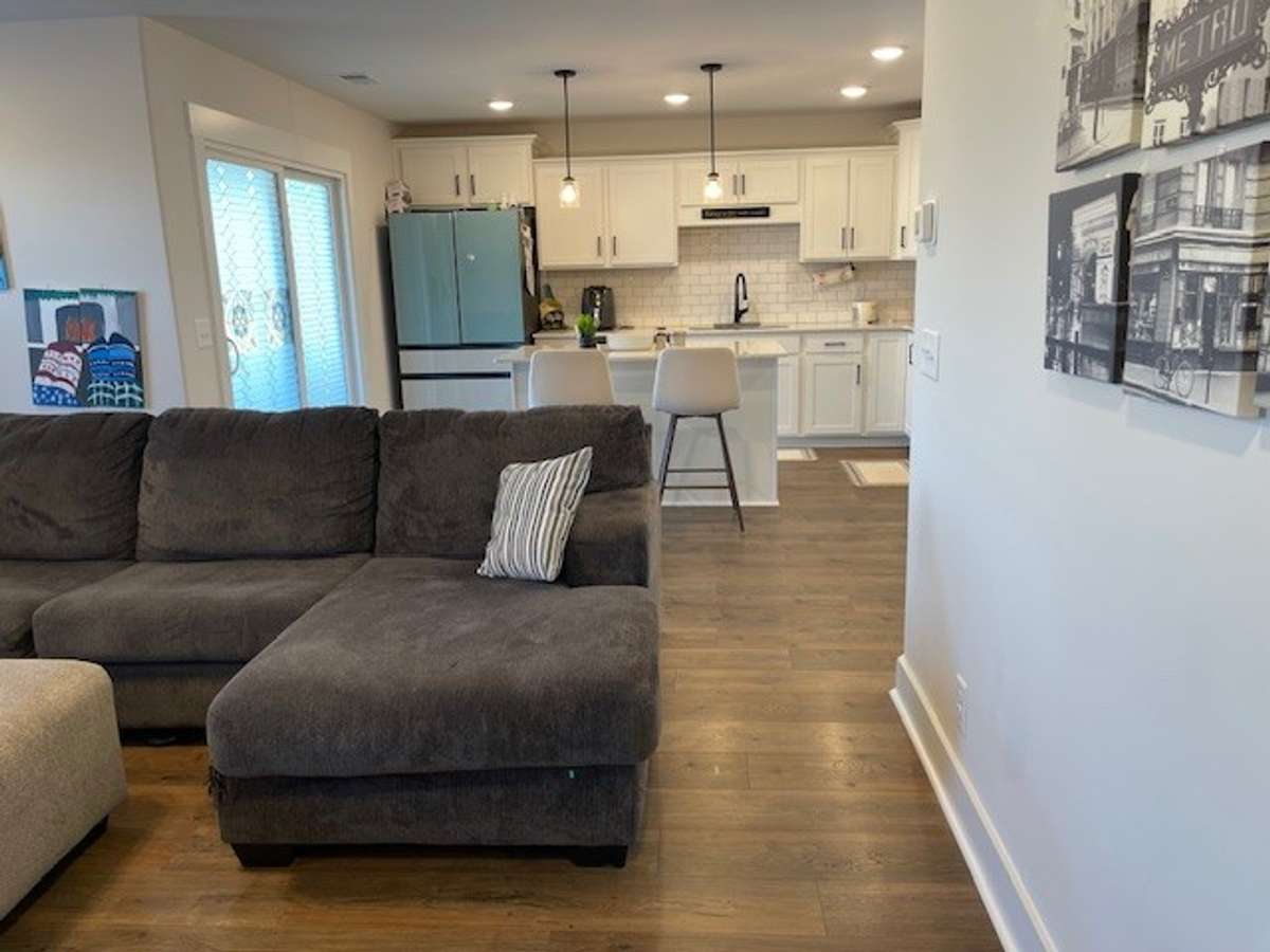 Open concept looking into Kitchen-Great open concept for entertaining or keeping watch of children while cooking.