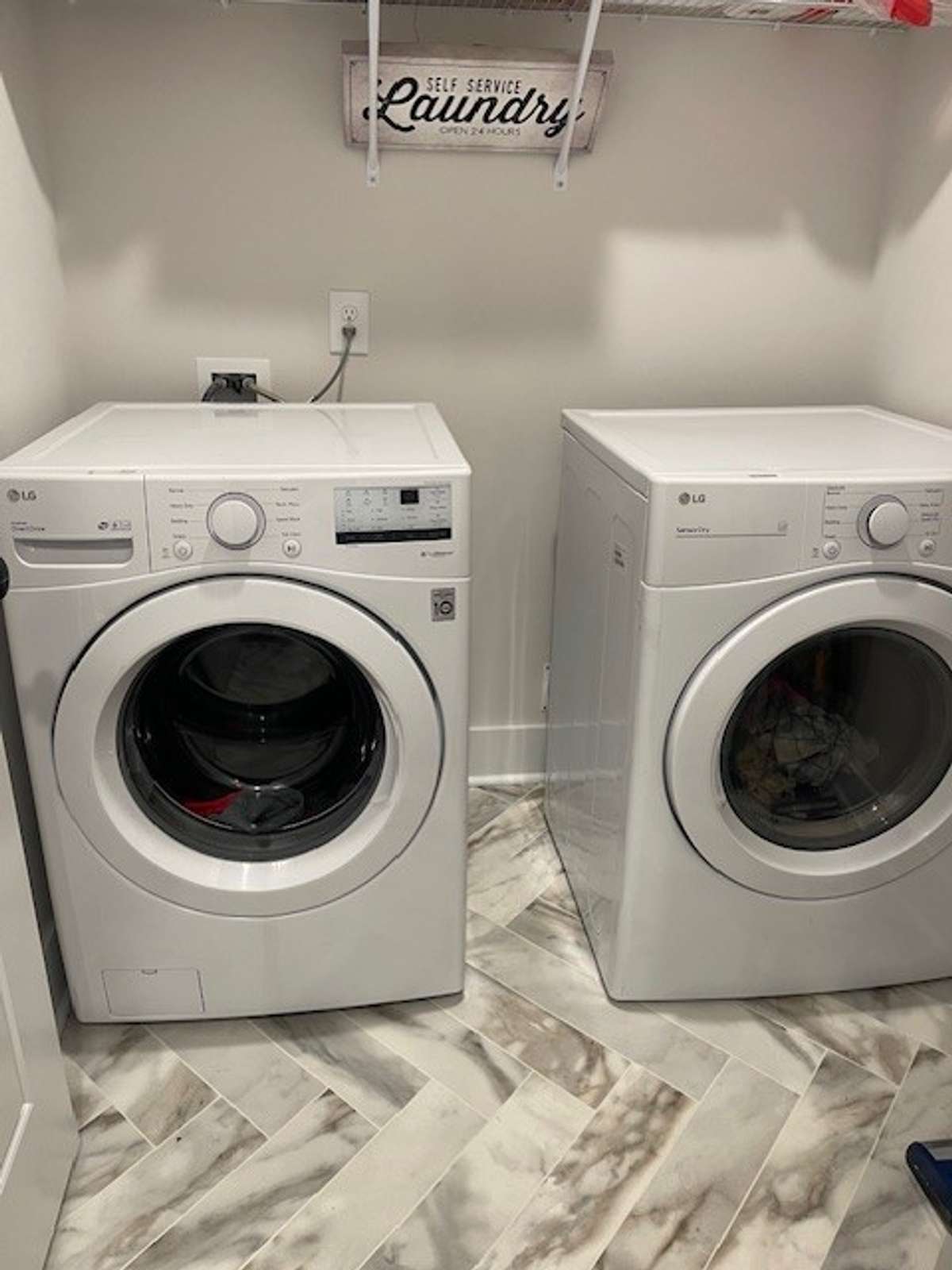 Separate Utility room