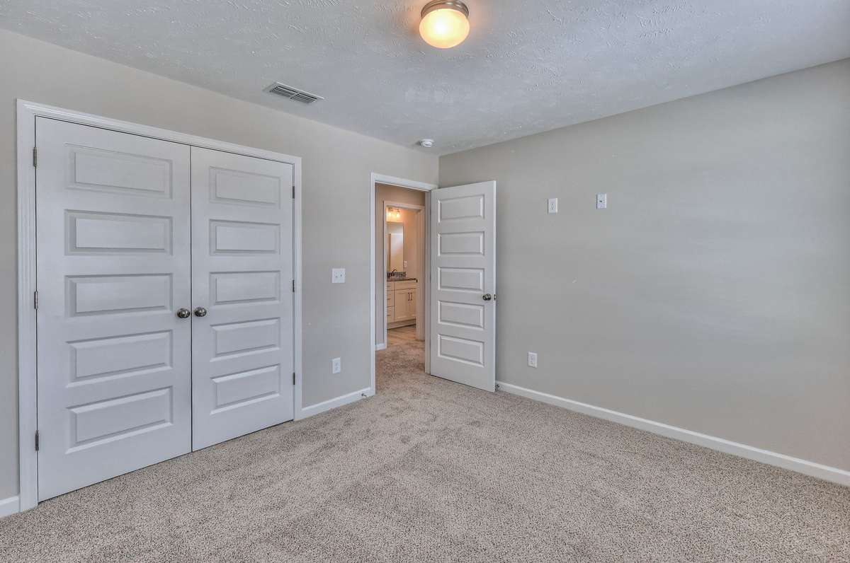 Guest Bedroom Upstairs