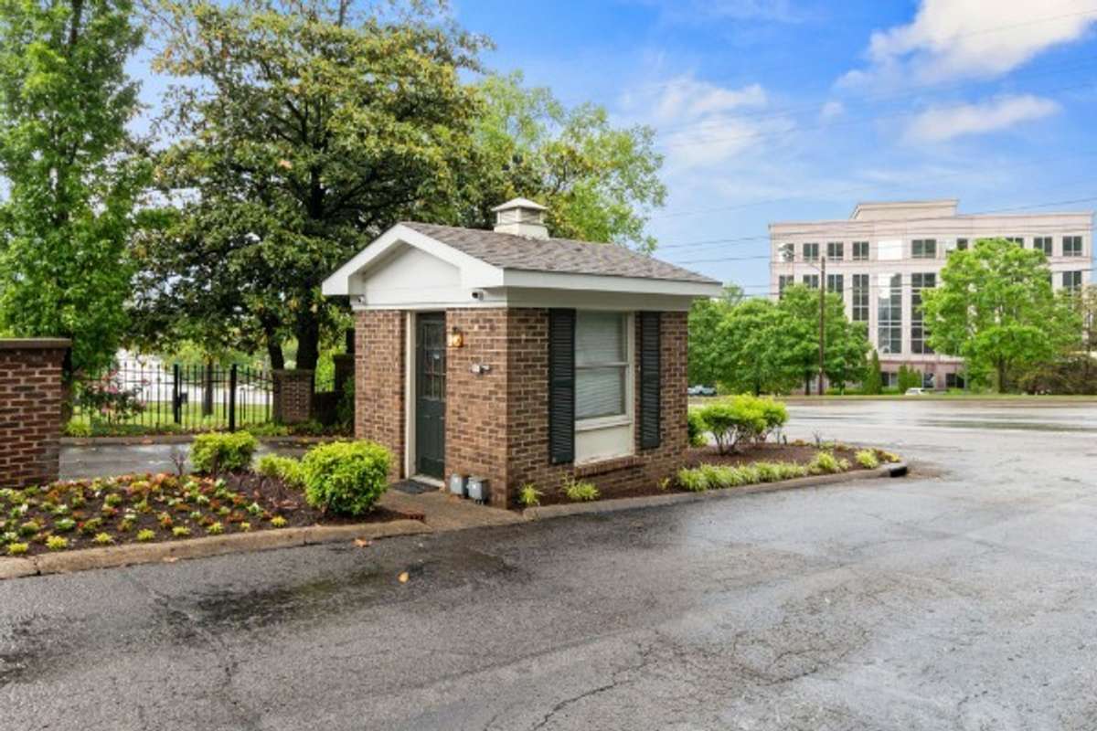 Welcome Home To Your Well-Manicured Grounds!