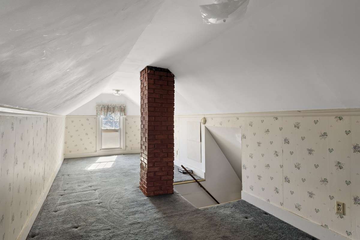 Upstairs Bedroom