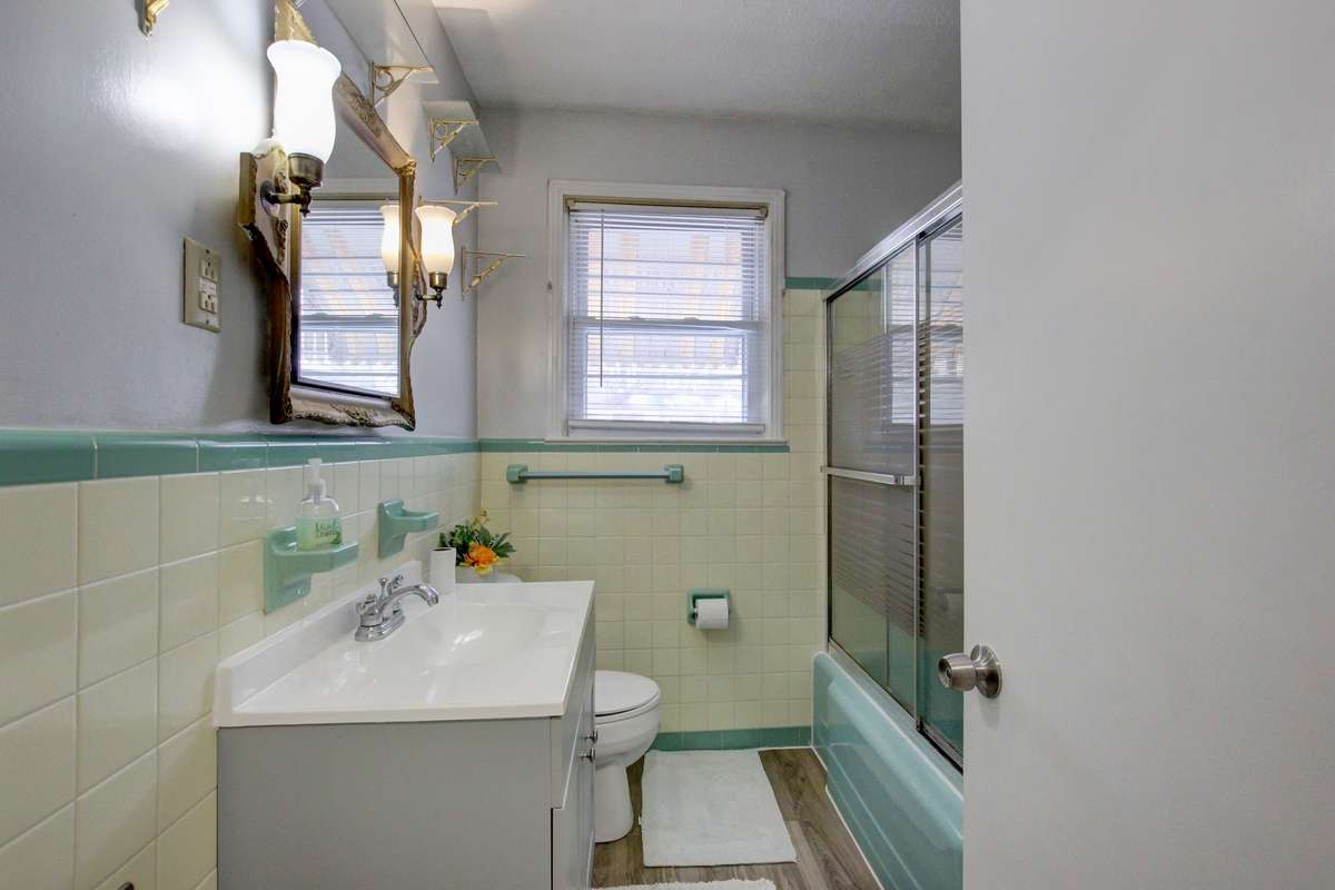 Hall bath