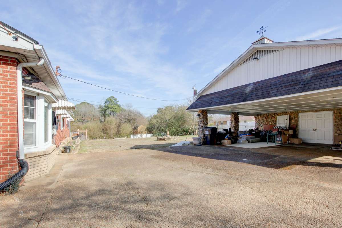Patio area behind house