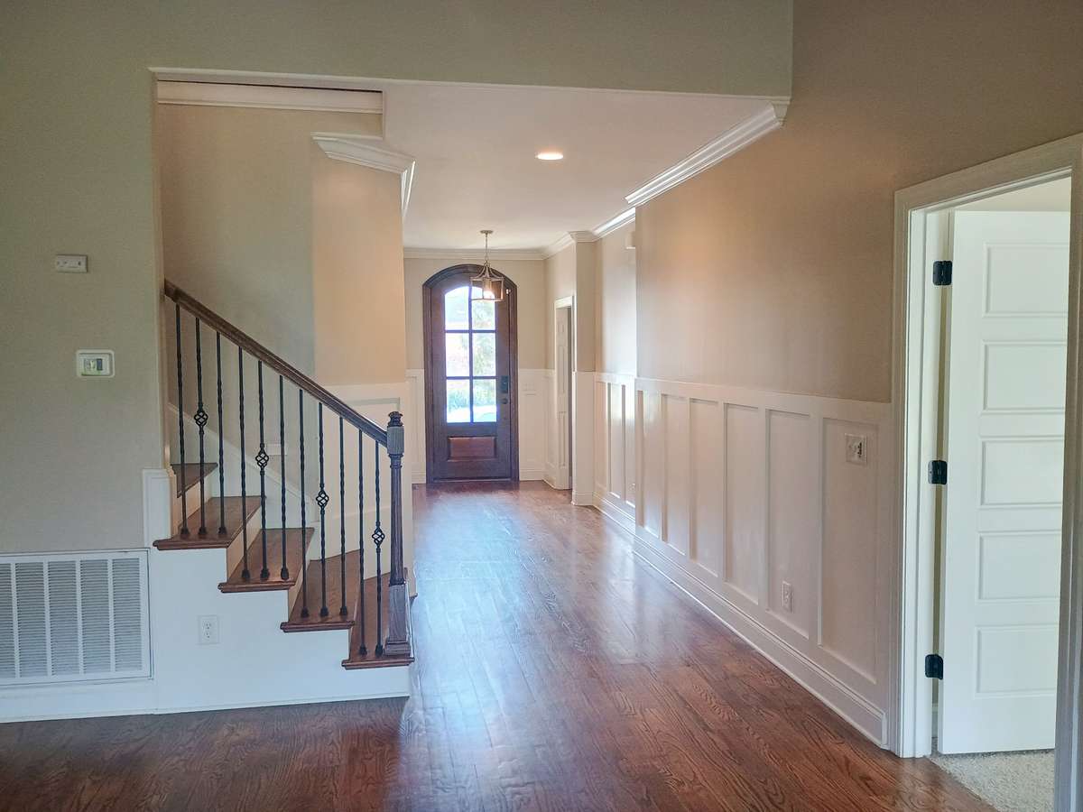 Entrance hall/foyer