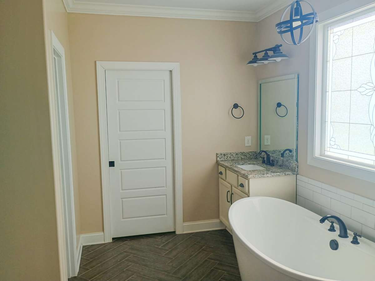 Primary bath