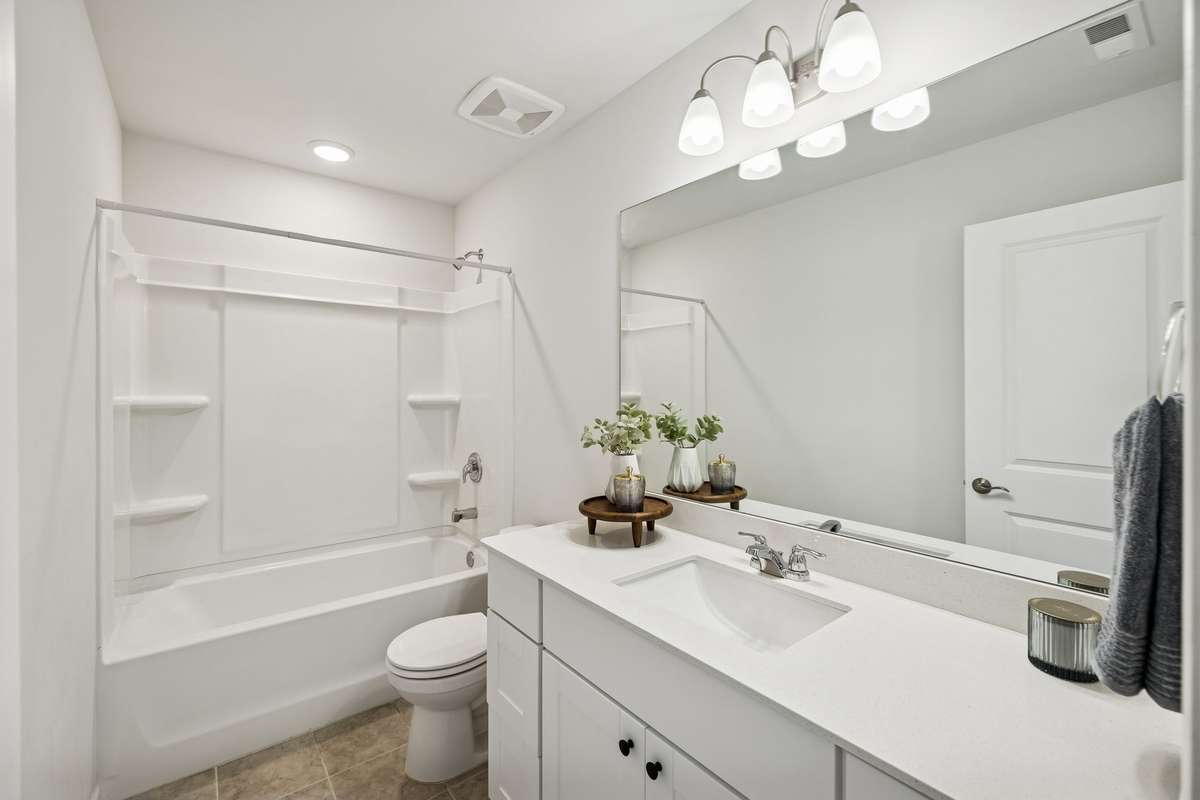 Second Floor Full Bathroom