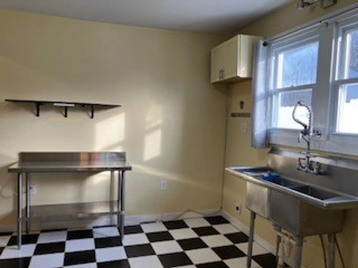 Stainless fixtures