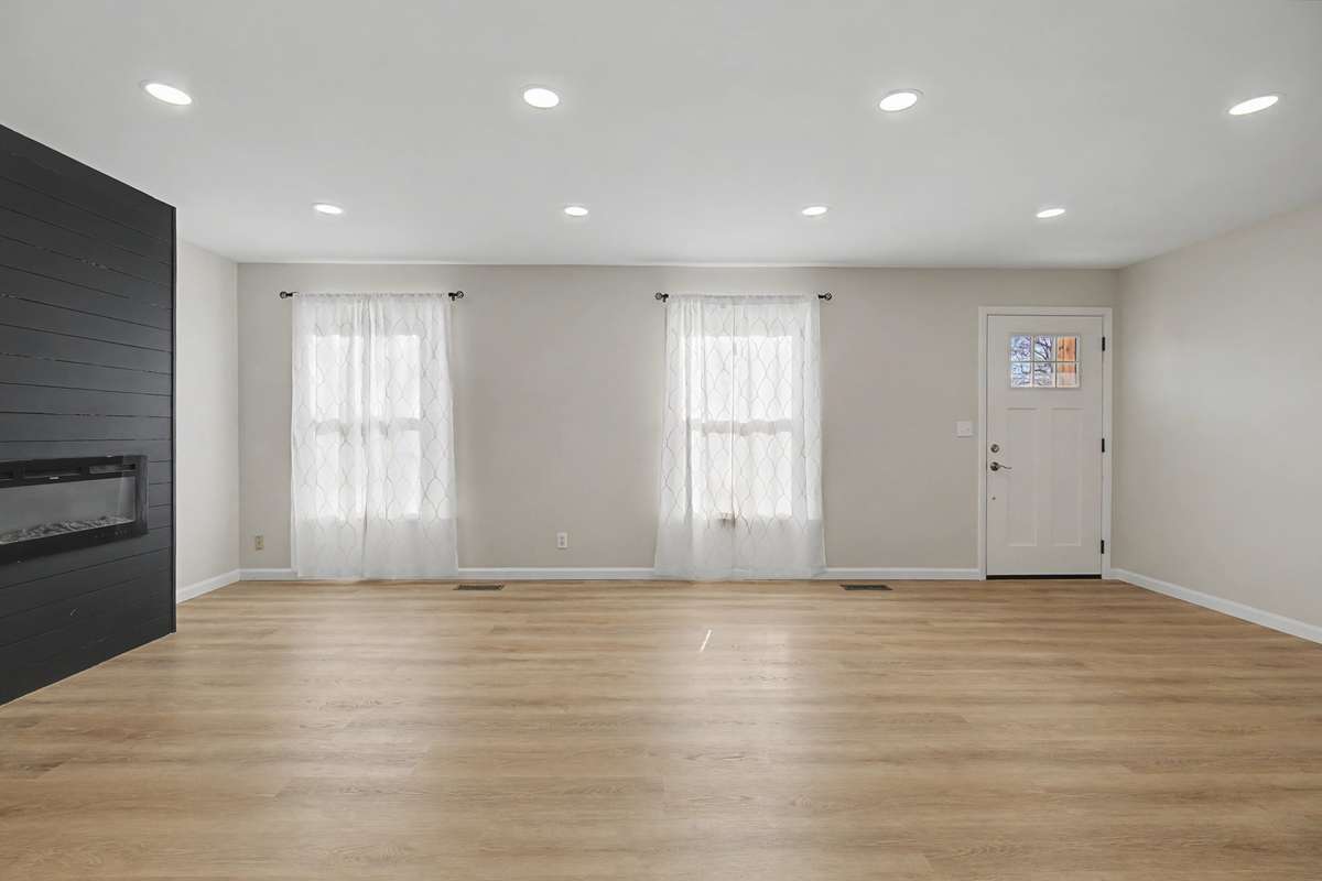 Open Concept Living at its finest! Living/Kitchen/Dining Combination!