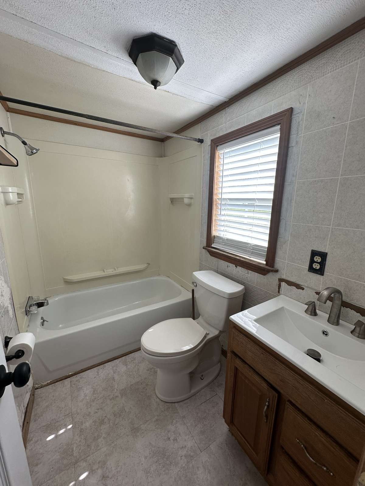 Bathroom for bedroom #3