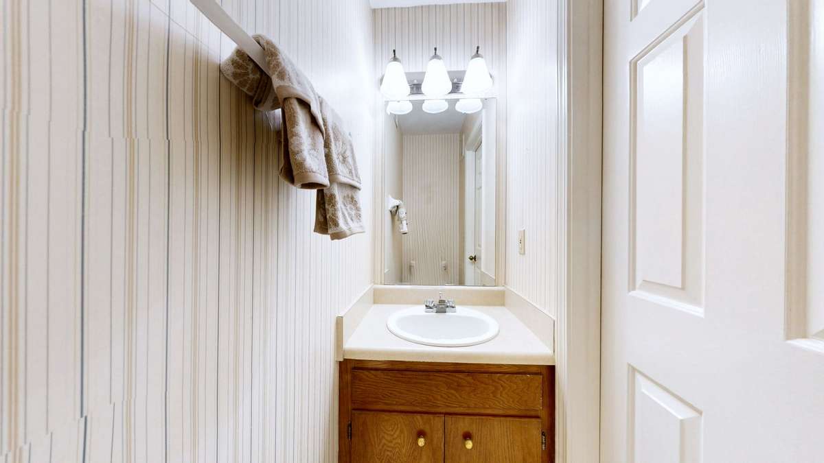 Powder Room.