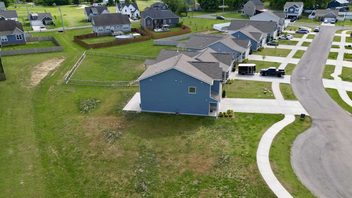 Garden? Play Set? Puppy Area? Firepit? Room for all!