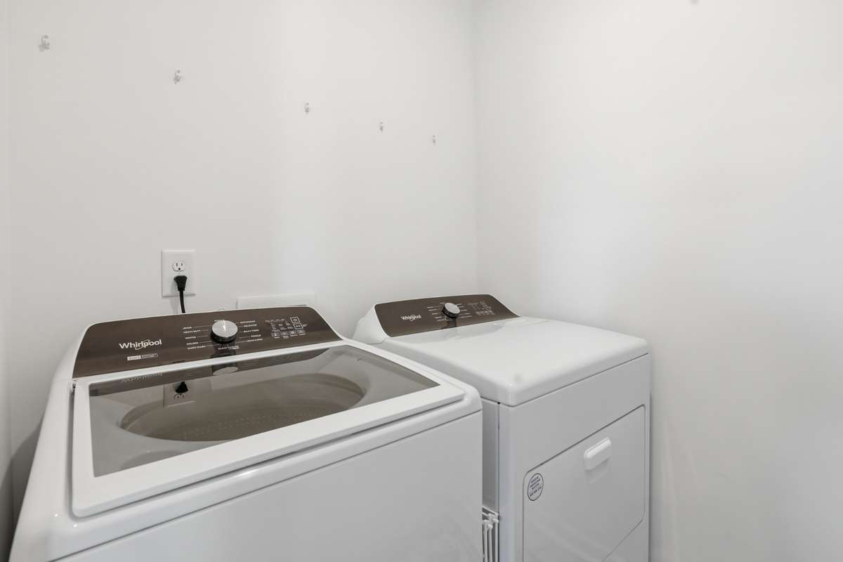 Spacious laundry room.